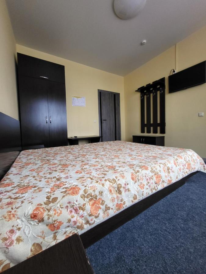 Амстердам Hotel Khmel'nyts'kyy Ngoại thất bức ảnh