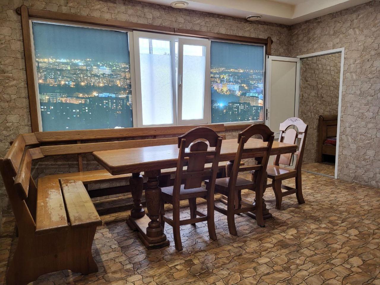 Амстердам Hotel Khmel'nyts'kyy Ngoại thất bức ảnh
